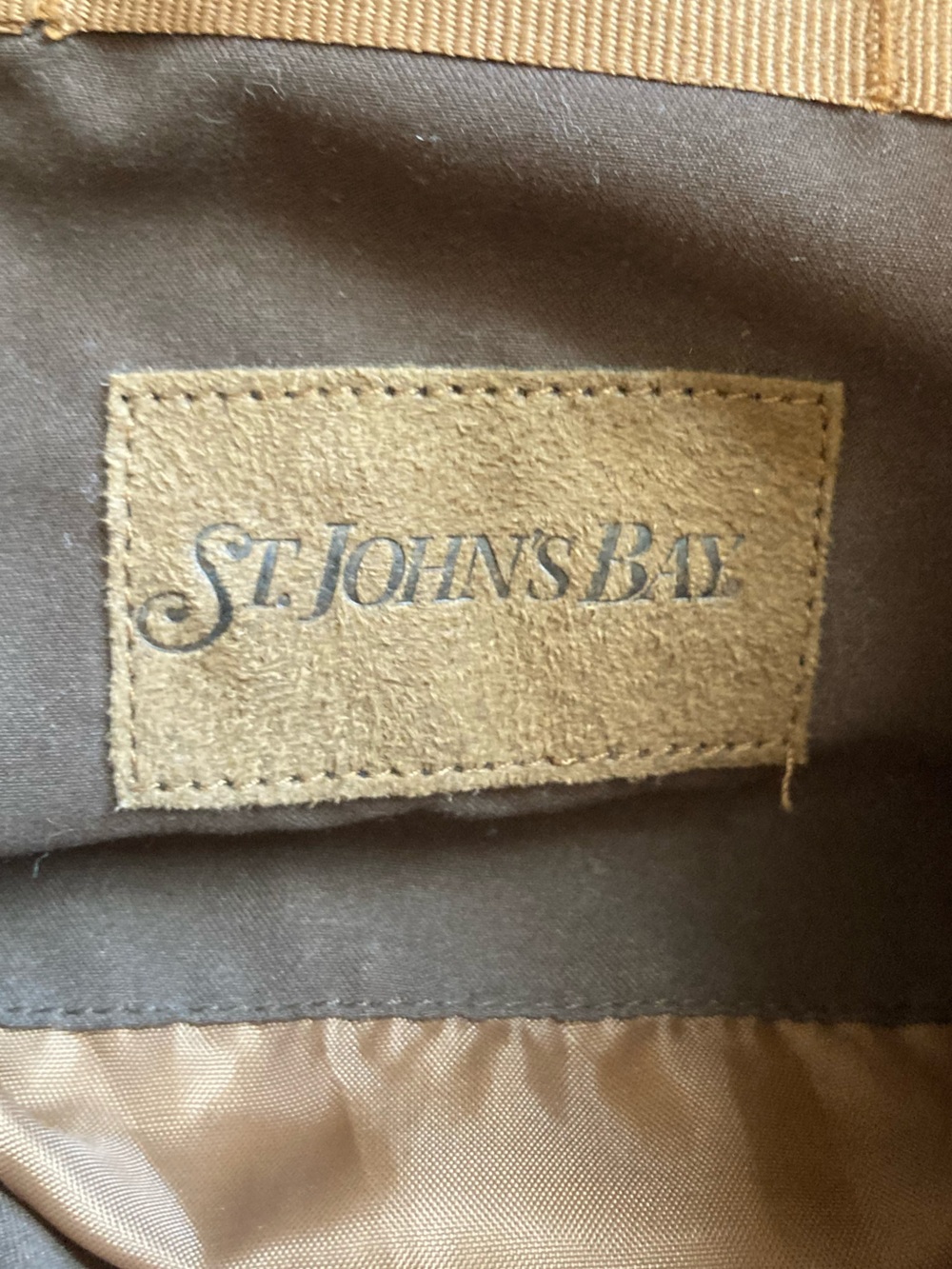 St. John’s Bay Mens Brown Zip-up Puffer Vest 3X - Picture 3 of 6